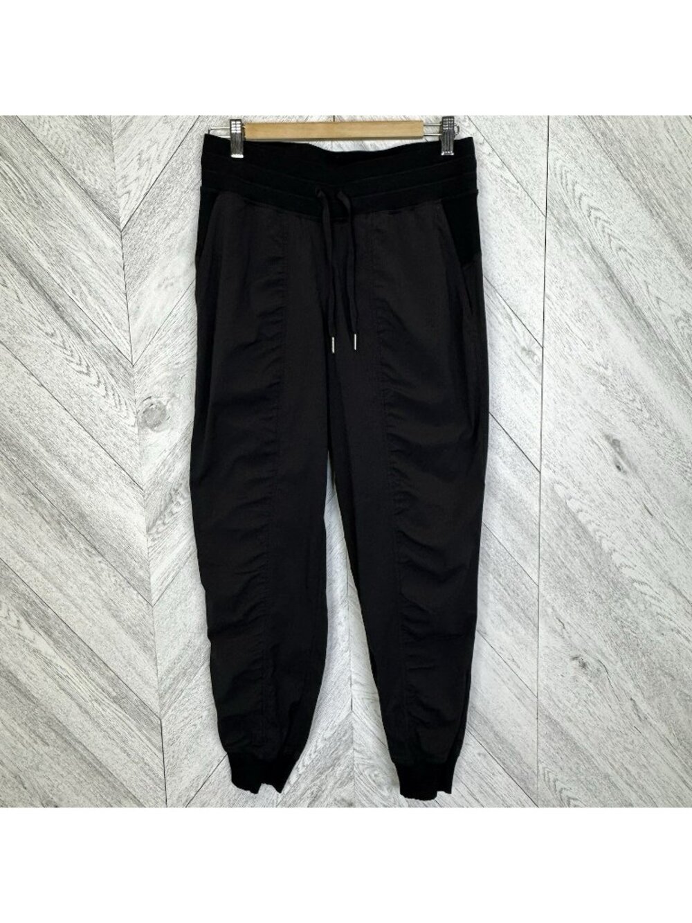 Lululemon Dance Studio Jogger Pants Womens Size 8 Solid Black 29"